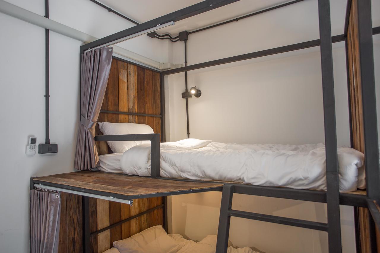 Sleep With You - Hatch Co-Living And Co-Working Space Чиангмай Экстерьер фото